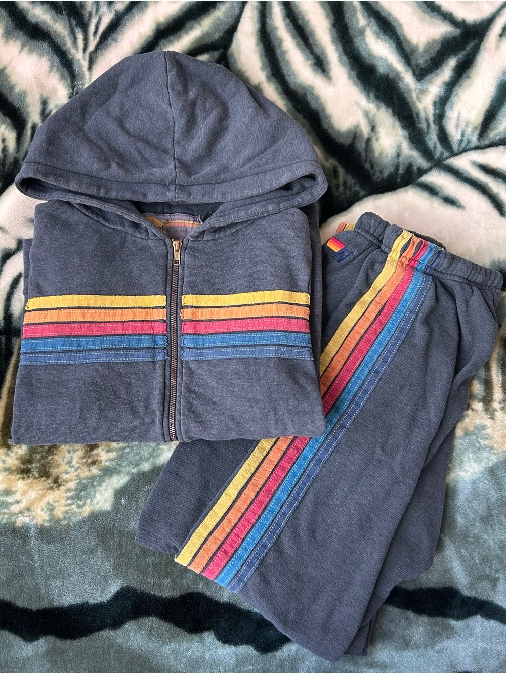 Aviator Nation Charcoal/Gray 5 Stripe Set